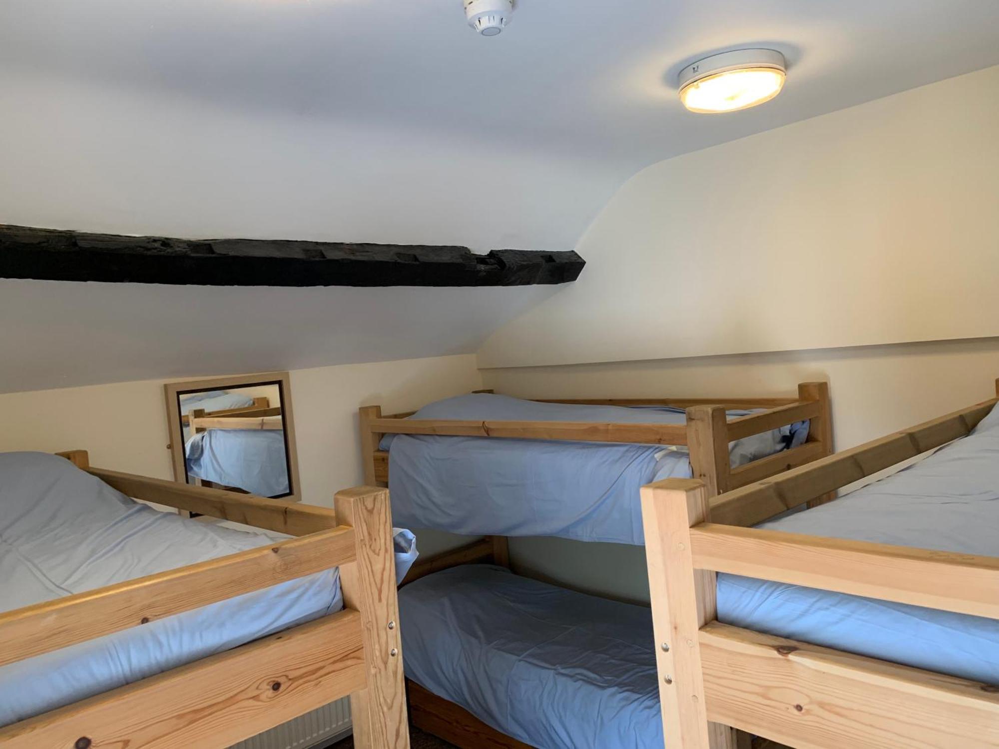 River Wye Hostel Glasbury ภายนอก รูปภาพ